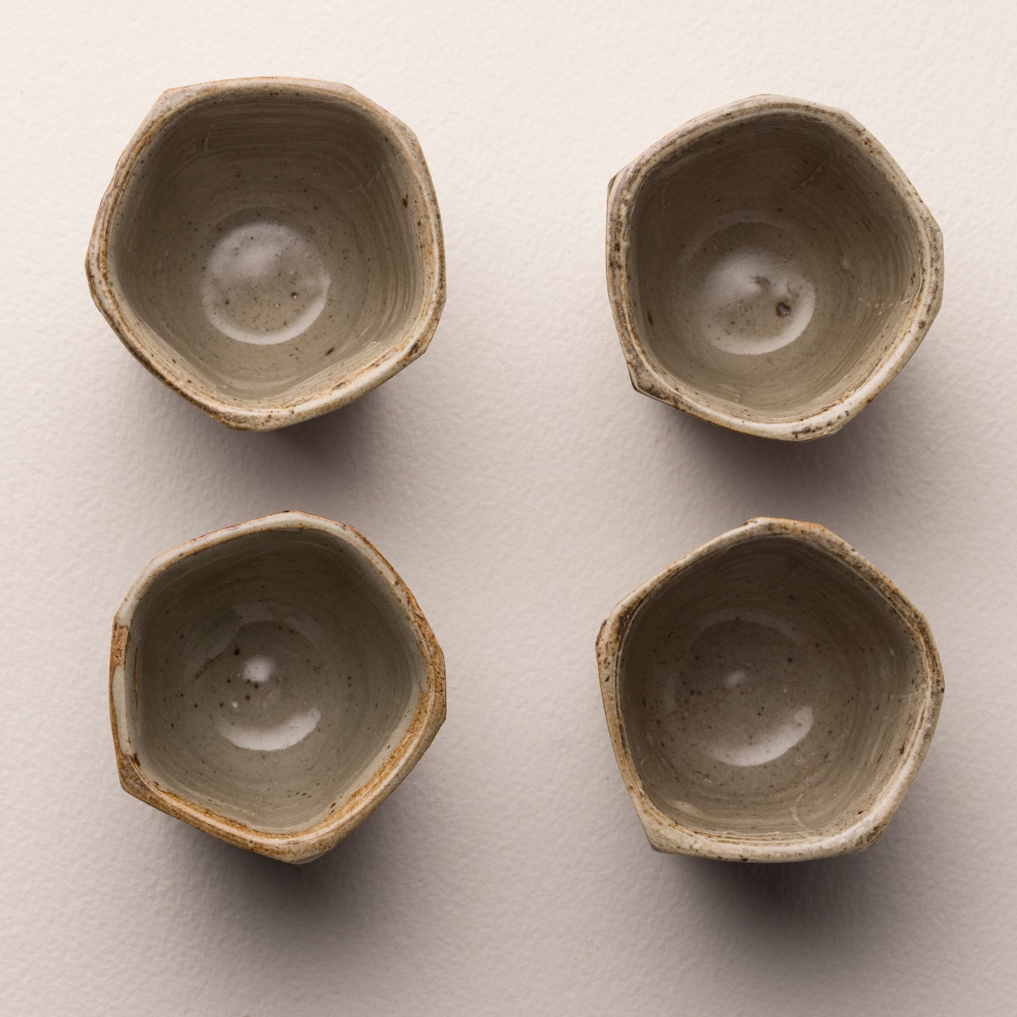 Tasse Expresso en grès – Collection Kakukei