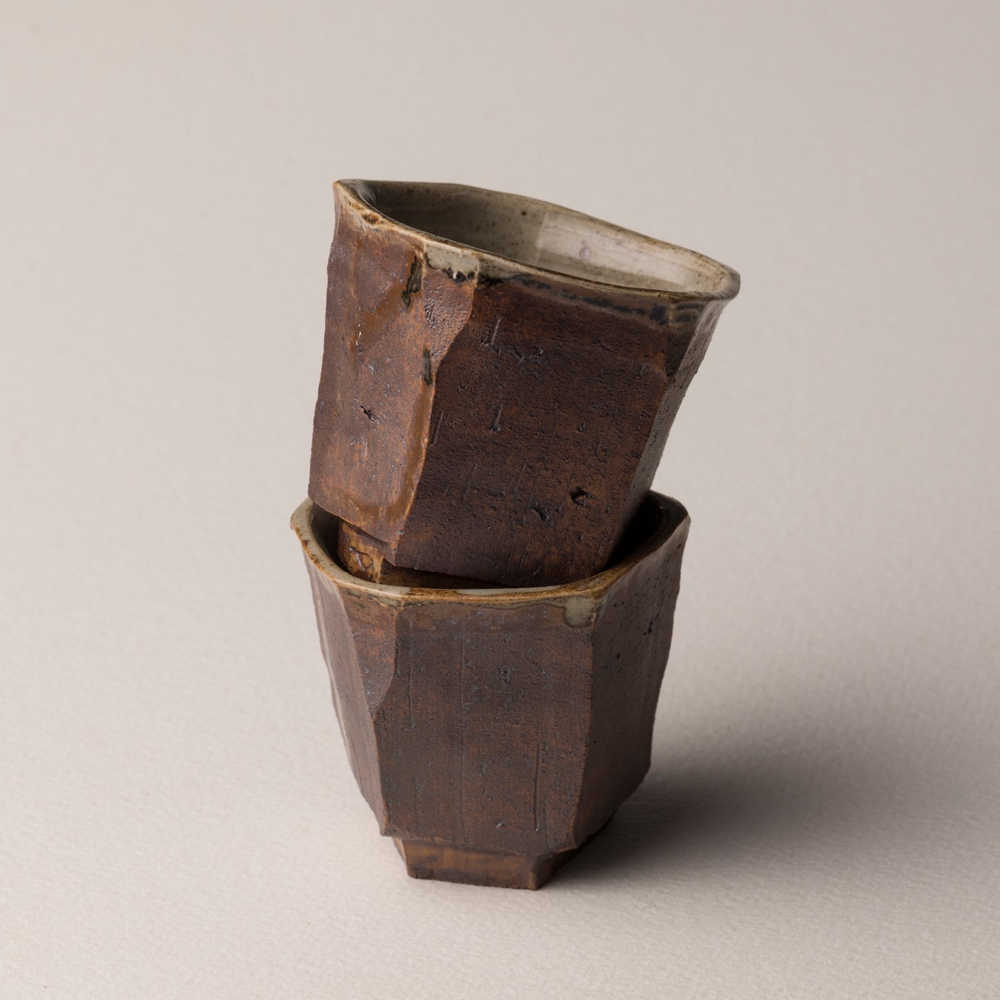 Tasse Expresso en grès – Collection Kakukei