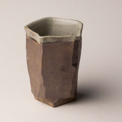 Pichet en grès – Collection Kakukei