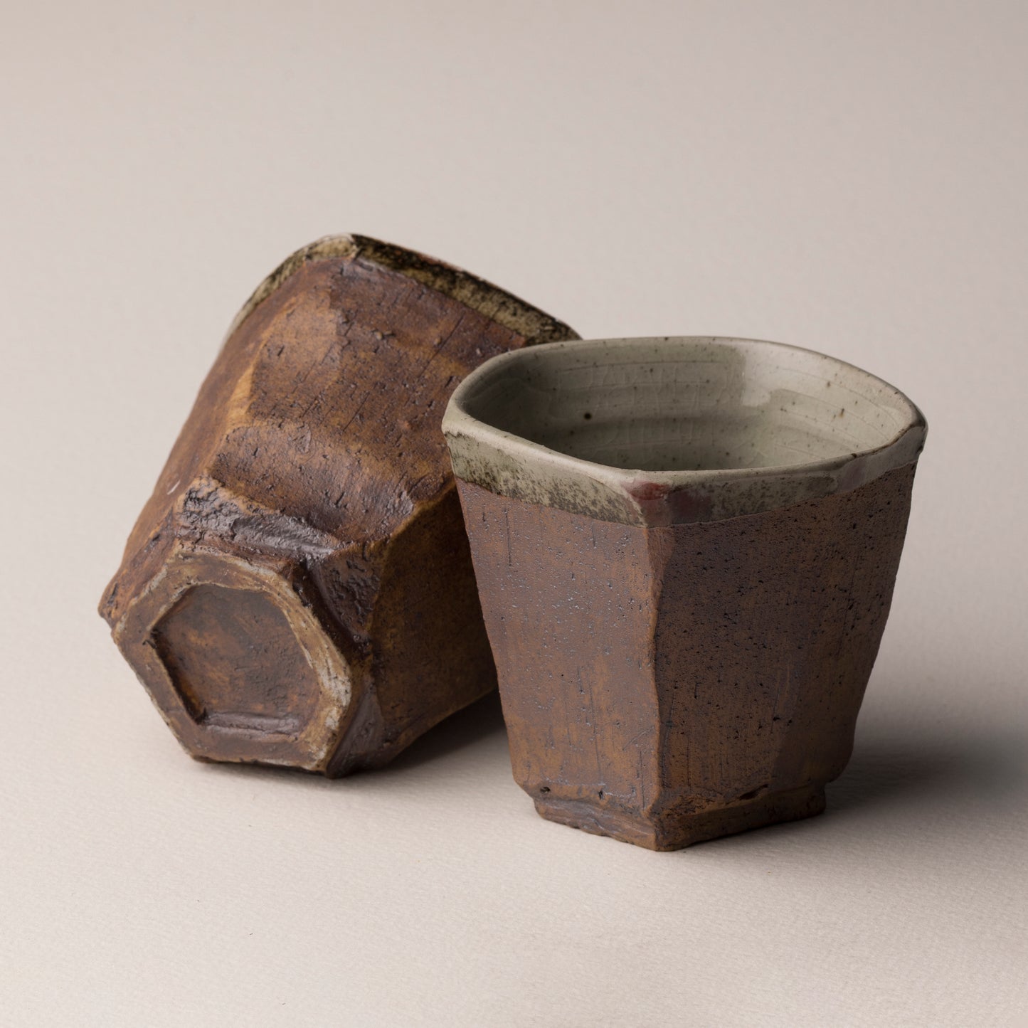 Grand Mug en grès – Collection Kakukei