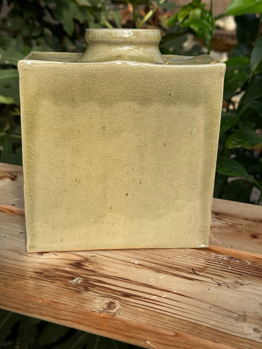 Grand vase rectangulaire – céladon vert pâle craquelé – 06