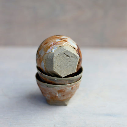 Petite tasse bord fin - pied sculpté – Collection ESPRIT MINGEI